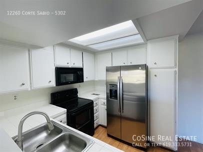 Building Photo - 12260 Corte Sabio