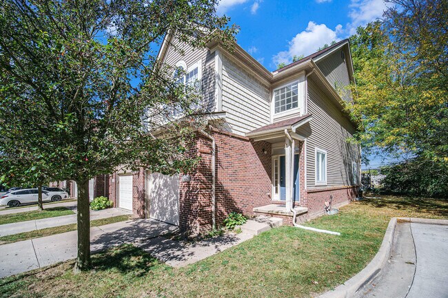 Building Photo - 3029 Aspen Lane