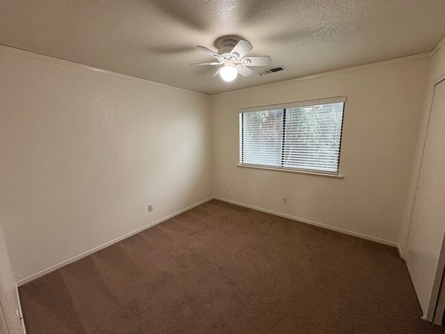 Building Photo - Very Nice Home for Rent! Swimming Pool!