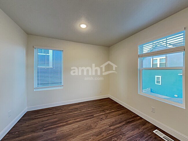 Building Photo - 6072 W S Jordan Pkwy