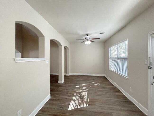 Building Photo - 3726 Ashford Villa Ln