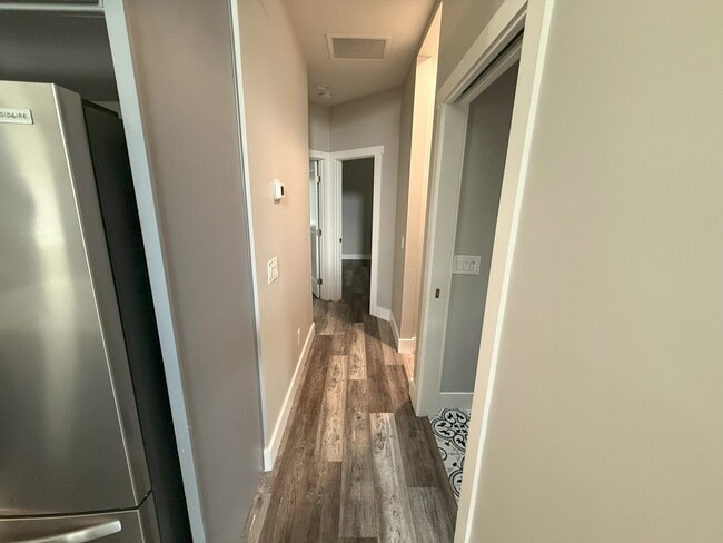 Building Photo - 5202 Tucson Cir