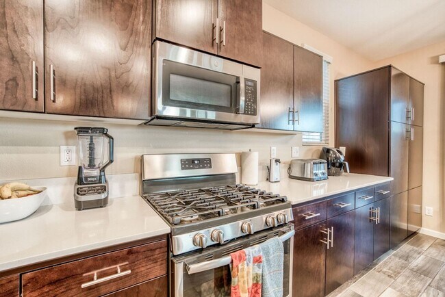 Building Photo - 3678 Parkstone Wy
