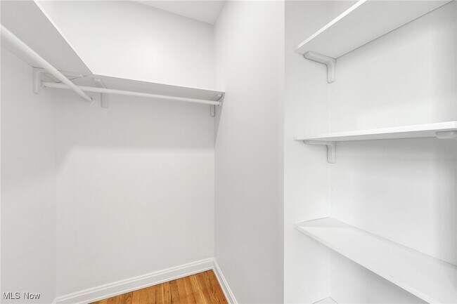 Building Photo - 12900 Madison Ave