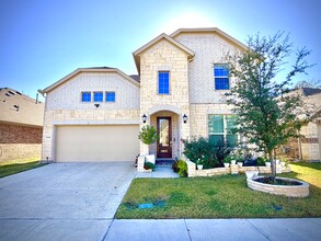 Building Photo - 5313 Riverwalk Pkwy