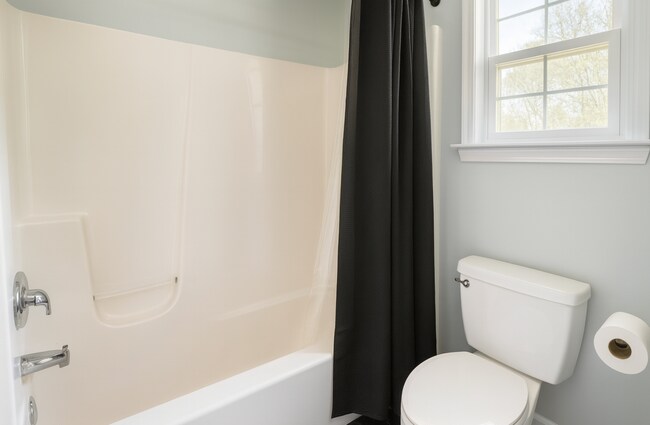 Building Photo - 42802 Higgs Ln