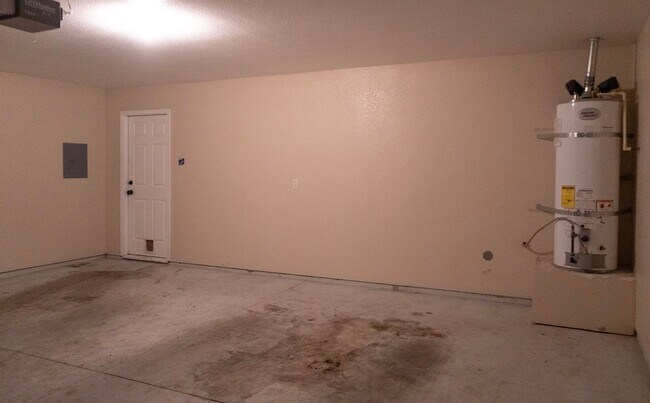 Building Photo - 3135 Whittier Ave