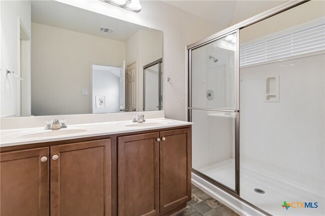 Building Photo - 421 Capistrano Dr