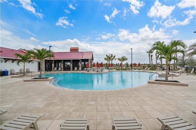 Building Photo - 15077 Jadestone Dr