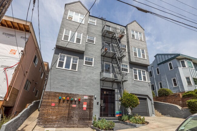 Building Photo - 421 Van Dyke