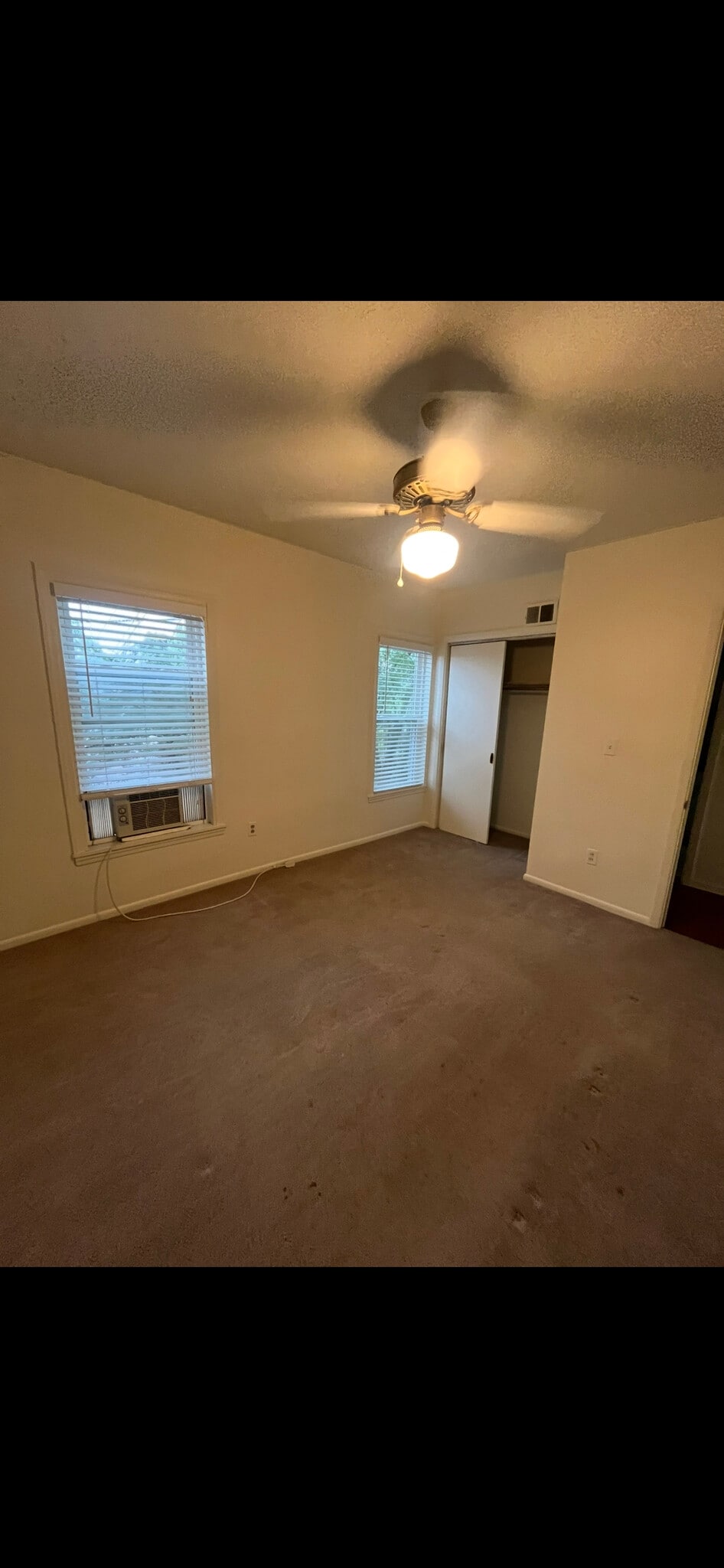 Living Room or bedroom - 2004 E 125th St