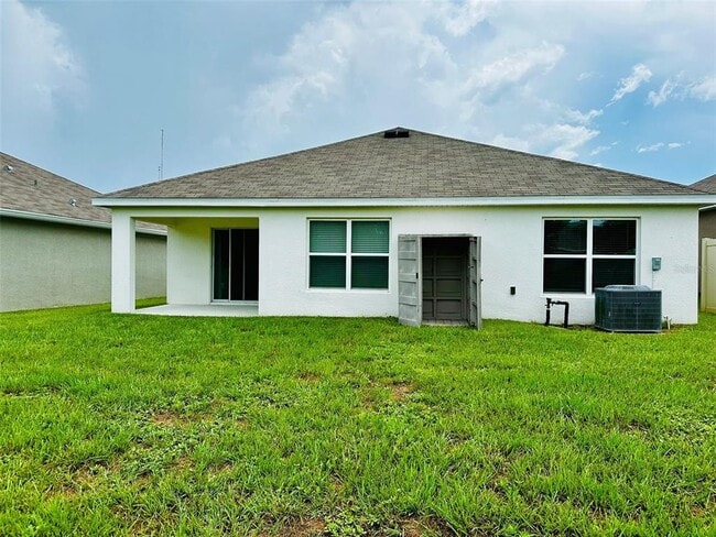 Building Photo - 668 SE 65th Ave