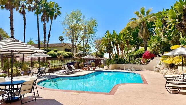 Building Photo - Beautifully Remodeled and Updated Upstairs Condo Unit in the Private & Gated Vista Way Village Co...