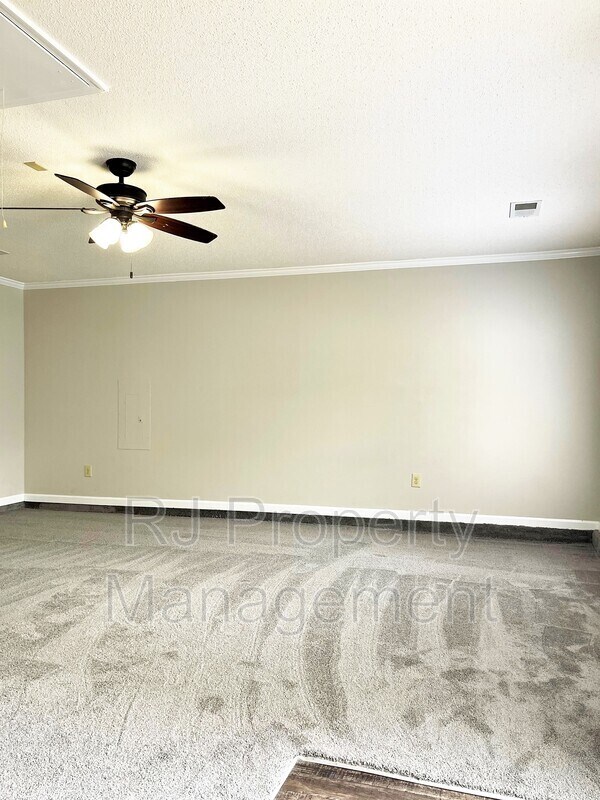 Building Photo - 1079 Harpeth Dr