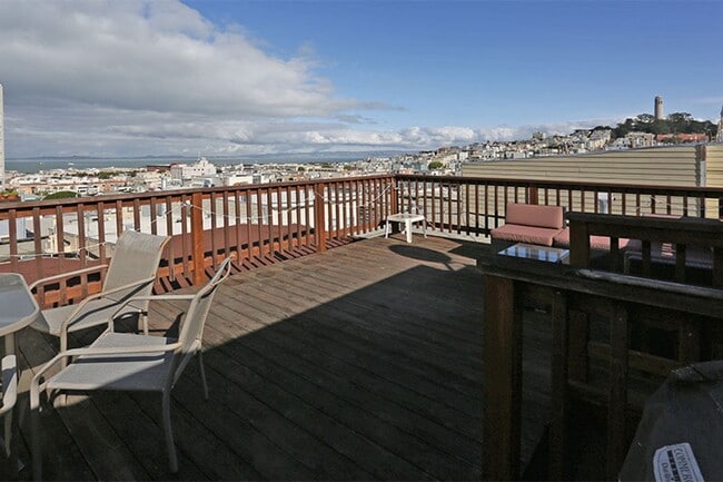 Building Photo - OPEN HOUSE: Thursday (7/31) 6:00pm-6:30pm ...