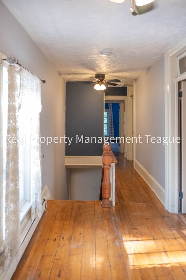 Building Photo - Dream home in Altamont