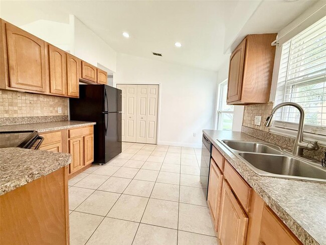 Building Photo - 1248 Ivy Meadow Dr