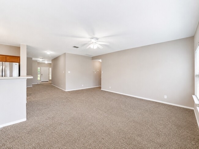 Building Photo - 9430 Anderson Way