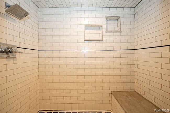 Building Photo - 3752 Hampton Brook Dr