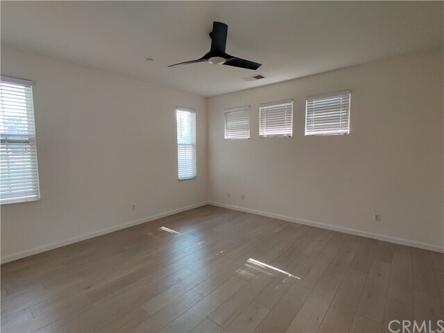 Building Photo - 259 E Santa Fe Ct