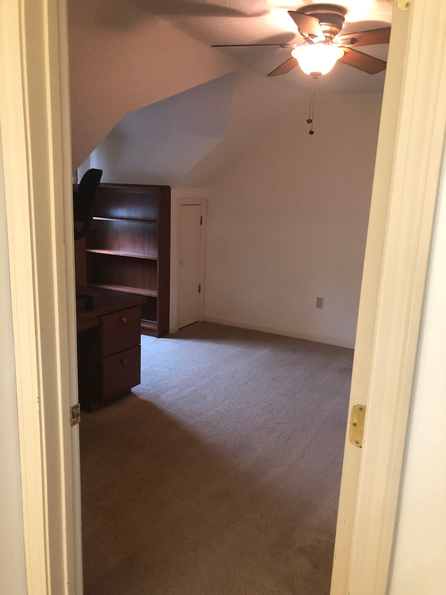 2nd floor Office - 120 Courtyard Ln