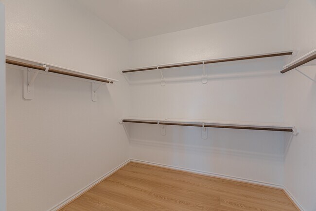 Building Photo - 59 Pioneer Canyon Pl