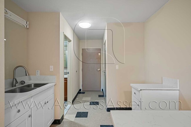 Building Photo - Inviting Cozy Studio With 1 Bath In Barstow!