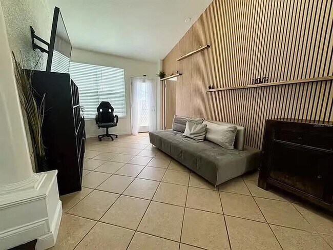Building Photo - 5198 Adair Oak Dr