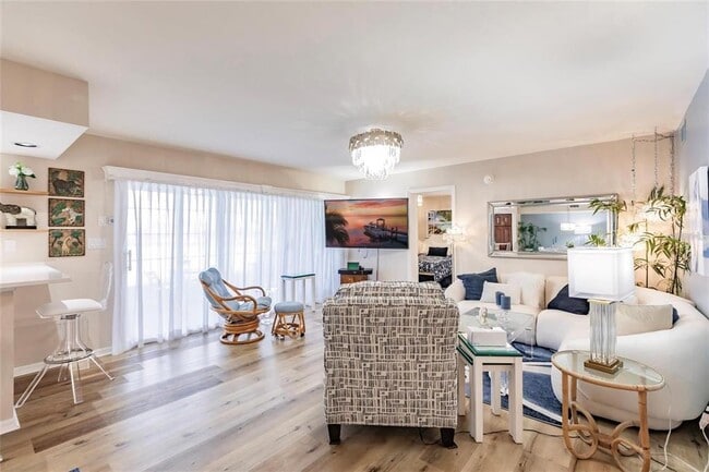 Building Photo - 3640 Bal Harbor Blvd