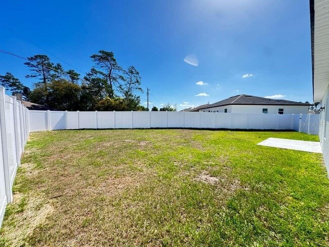 Building Photo - 4513 SW 170th Street Rd