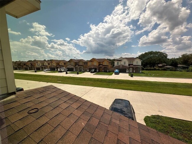 Building Photo - 11115 Beverley Pk St