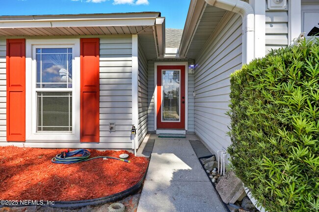 Building Photo - 14049 Broken Bow Dr N