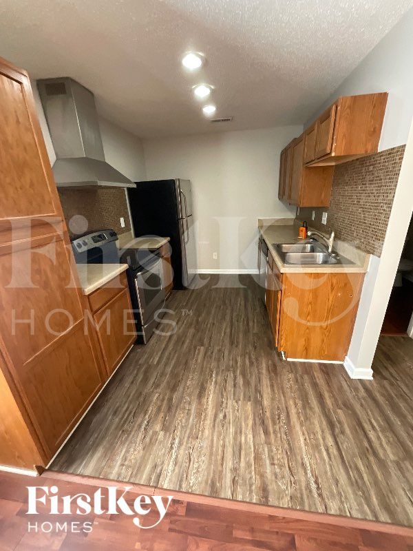 Building Photo - 5026 Oak Pasture Ln