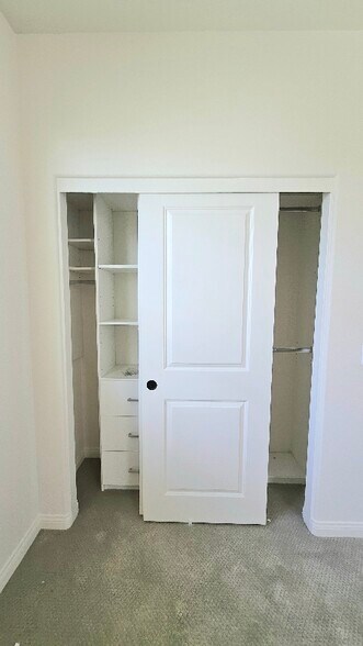 Building Photo - 16118 Veridian Cir