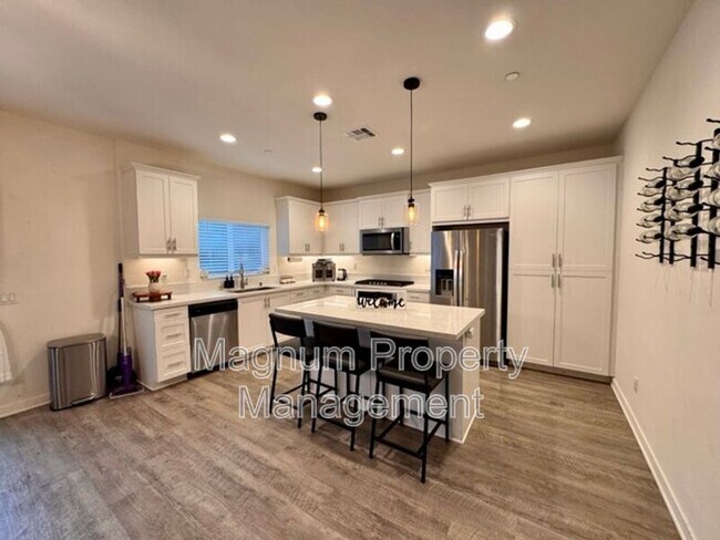 Building Photo - 30411 Ridgecrest Rd