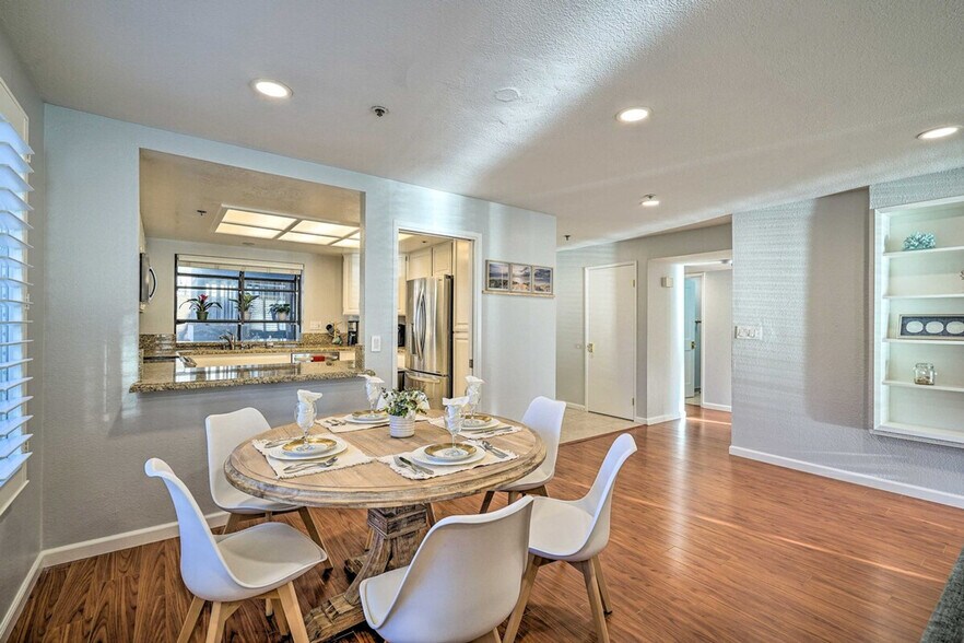 Building Photo - 222 Palmetto Ave