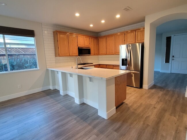 Building Photo - 8033 Horncastle Ave