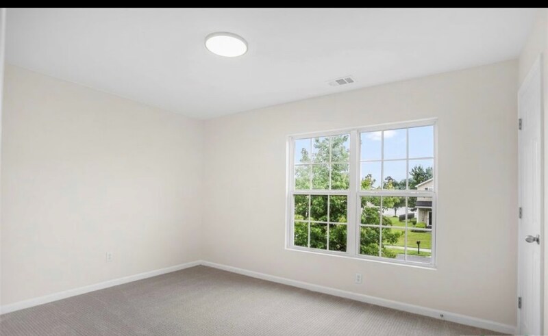 Building Photo - 86 Hamilton Grove Dr