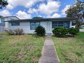 Building Photo - 4701 Prinston Dr