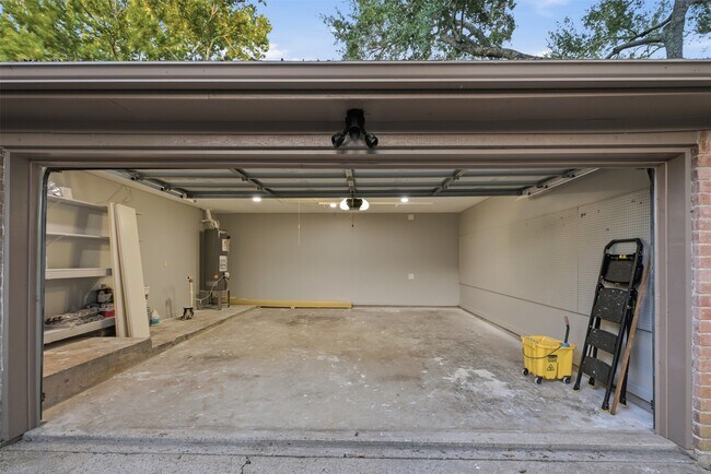 Building Photo - 3502 Plum Brook Ln