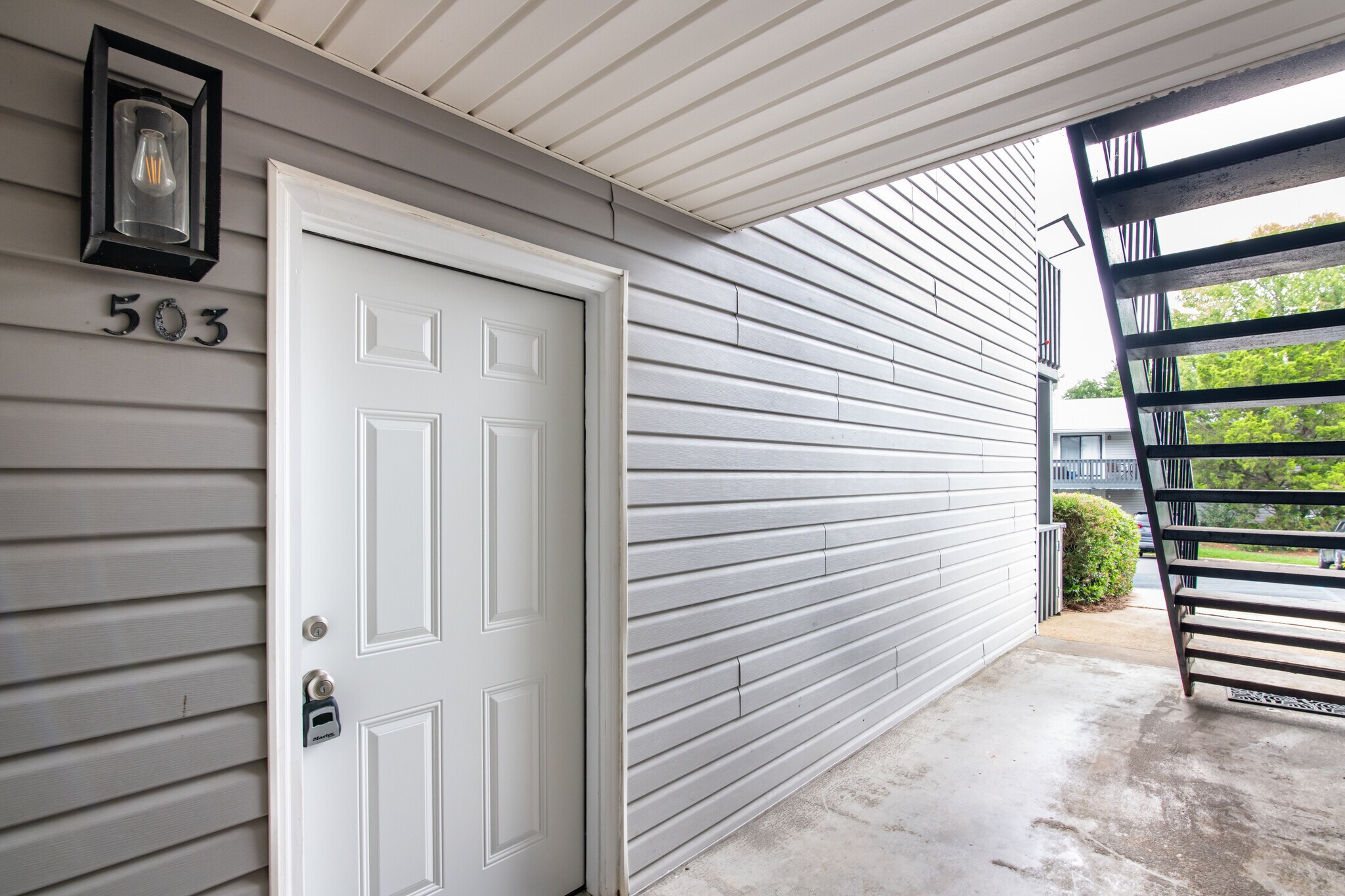 Building Photo - 500 Woodland Dr