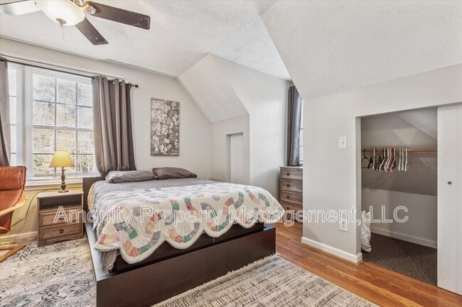 Building Photo - 100 Raymond Dr