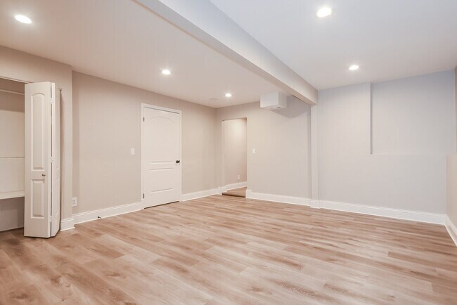 Building Photo - 7987 S 2760 W