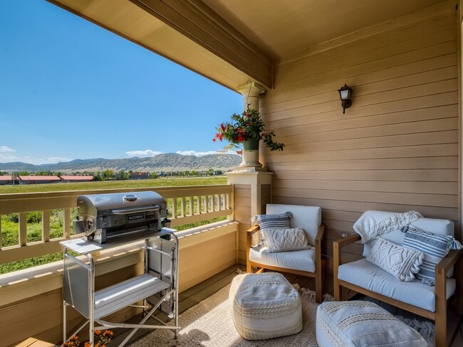 Building Photo - 9538 W San Juan Cir