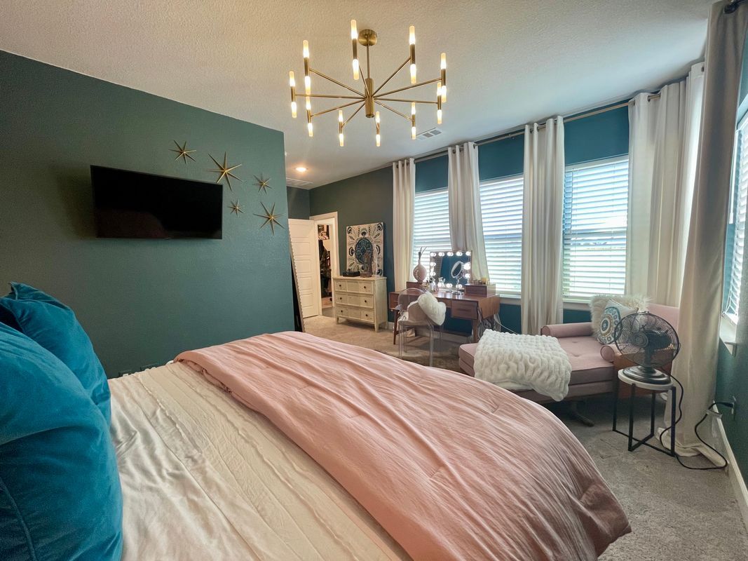 Building Photo - 14225 Walsh Ave