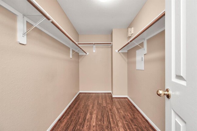 Building Photo - 12818 Candlewood Glen Ln