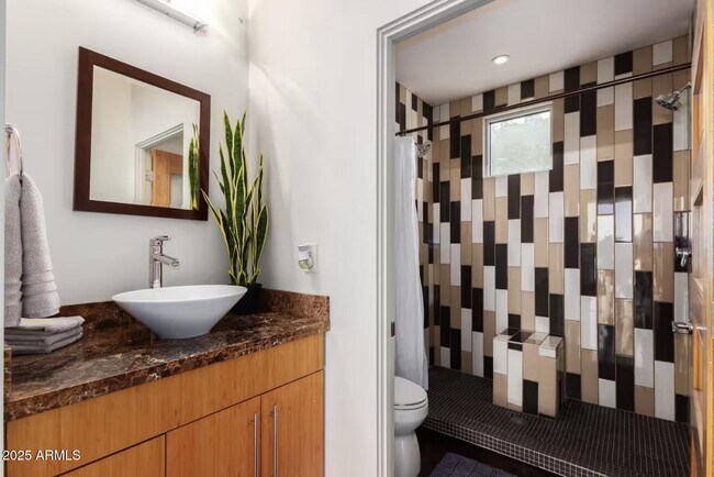 Building Photo - 7020 E 1st Ave