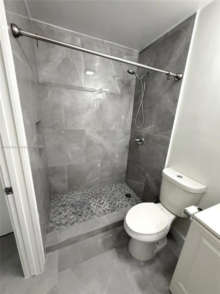 Building Photo - 624 Westward Dr