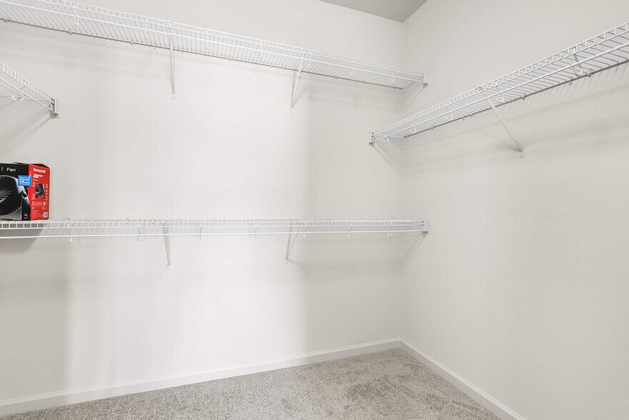 Building Photo - 305 10th Street South