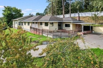 Building Photo - Spacious 4-Bedroom Home with Stunning Hill...